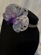 Load image into Gallery viewer, Orchid Link Choker
