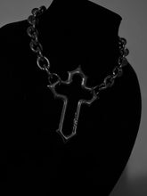 Load image into Gallery viewer, Hellcross Link Chain

