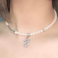 Load image into Gallery viewer, Money Pearl Choker

